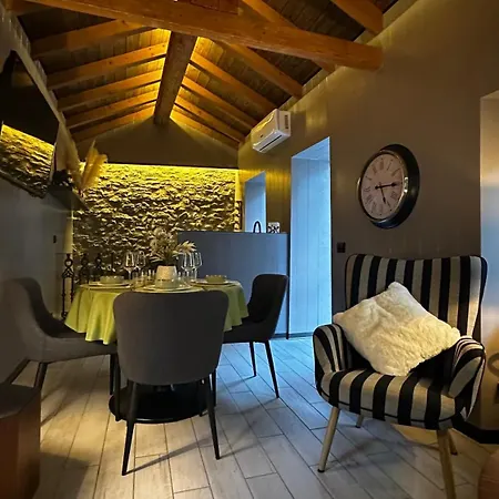 The Cozy Nest - Via Strada Vecchia 2 - Tatil Evi San Siro (Lombardy)